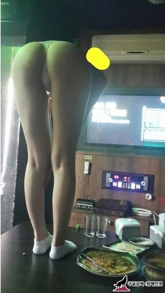 노래방 화끈하게 놀줄아는 누나 img #1